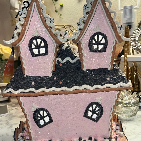 Pink Halloween Gingerbread House Decor - Picture 3 of 8